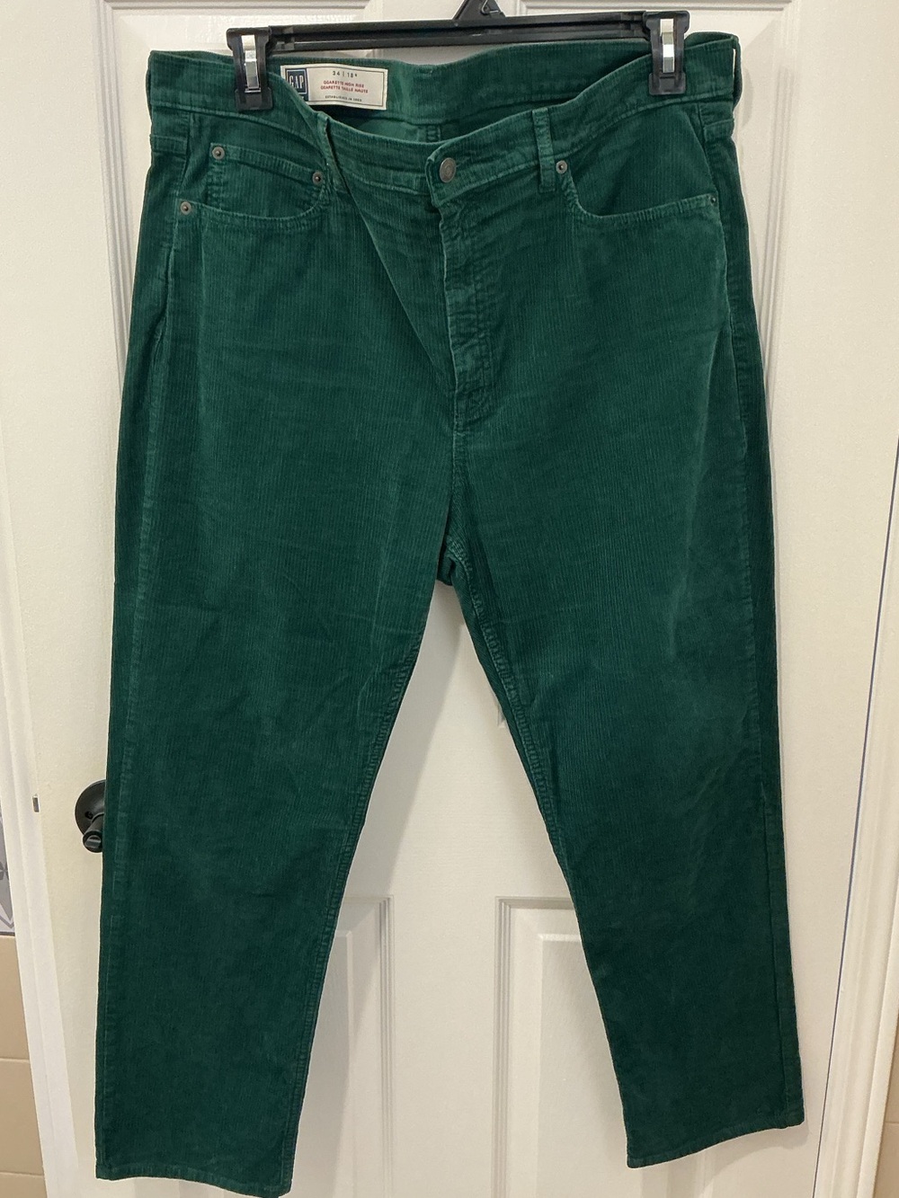 GAP Green cords